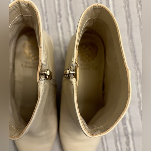 Vince Camuto Ivory Pointed Toe Boot, Size 9 - Picture 7 of 8